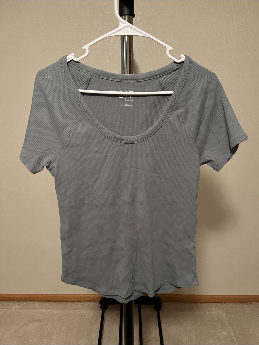 2 Maurices Ribbed Scoop Neck Short Sleeve Tops